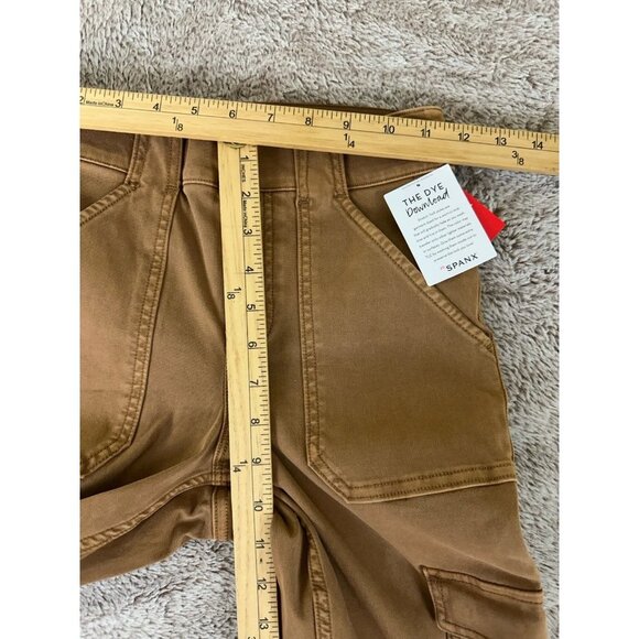 Spanx Stretch Twill Ankle Cargo Pants HONEY GLOW Women's SIZE SP 20311Q - Picture 6 of 16